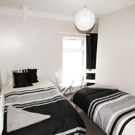 Wyndham House Ξενοδοχείο Troed-y-rhiw Εξωτερικό φωτογραφία