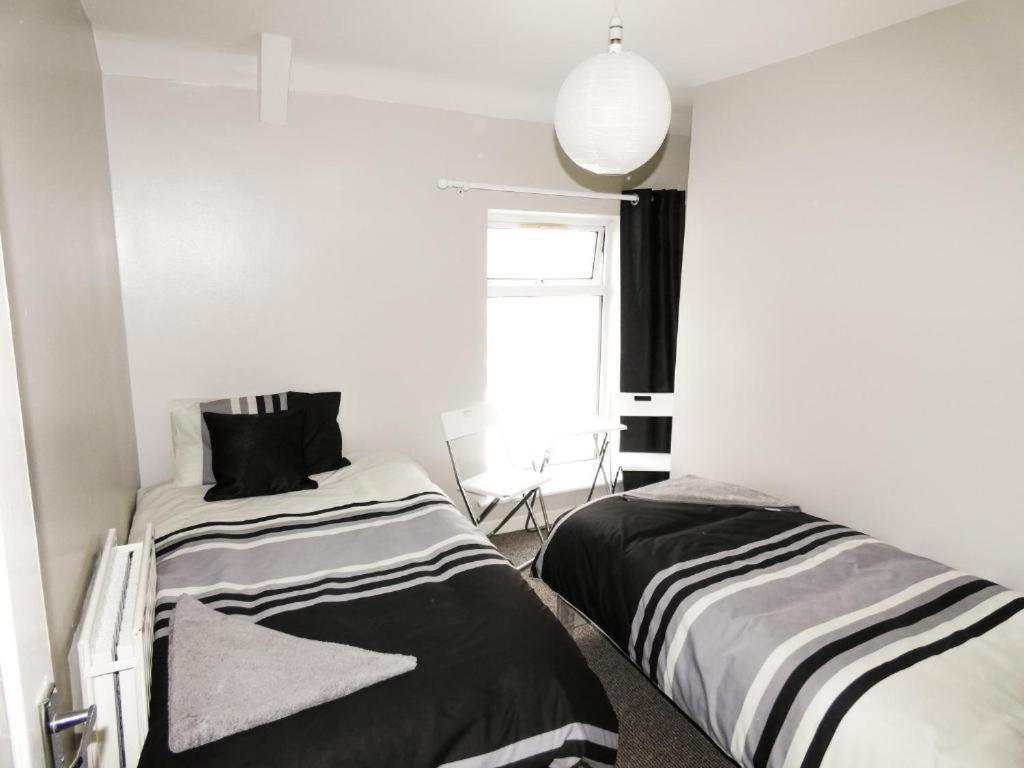 Wyndham House Ξενοδοχείο Troed-y-rhiw Εξωτερικό φωτογραφία